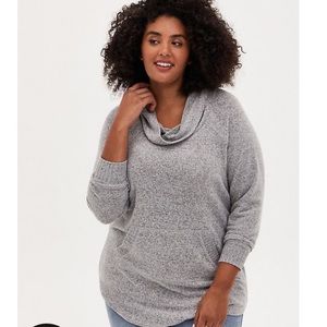 🆕 🤍 Torrid Super Soft Tunic Top